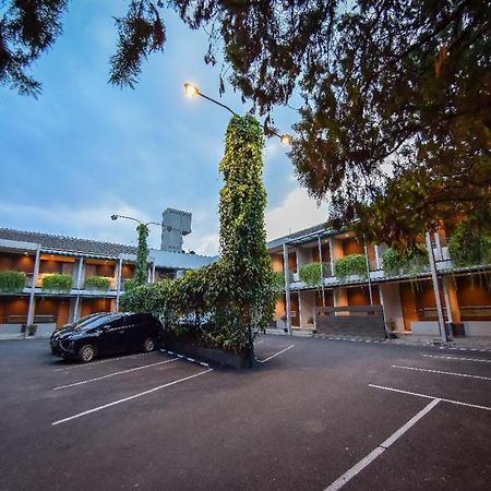 Hotel Nyland Pasteur Μπαντούνγκ Εξωτερικό φωτογραφία